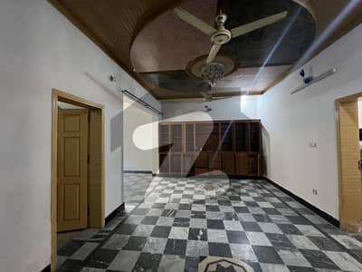 7 Marla Ground Portion available for Rent G-13/2