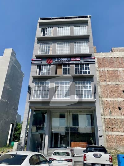 ڈی ایچ اے فیز 6 - سی سی 2 بلاک ڈی ایچ اے فیز 6,ڈیفنس (ڈی ایچ اے),لاہور میں 4 مرلہ Studio دفتر 15.0 کروڑ میں برائے فروخت۔