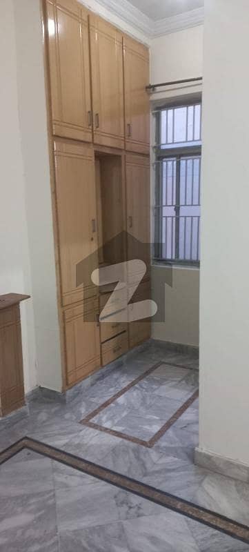 پی ڈبلیو ڈی ہاؤسنگ سوسائٹی ۔ بلاک سی پی ڈبلیو ڈی ہاؤسنگ سکیم,اسلام آباد میں 2 کمروں کا 10 مرلہ زیریں پورشن 60.0 ہزار میں کرایہ پر دستیاب ہے۔