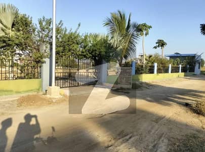 KARACHI BAR 25A 240 SQY CHANCE DEAL