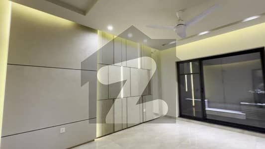 House Of 3200 Square Feet Is Available For sale In G-9