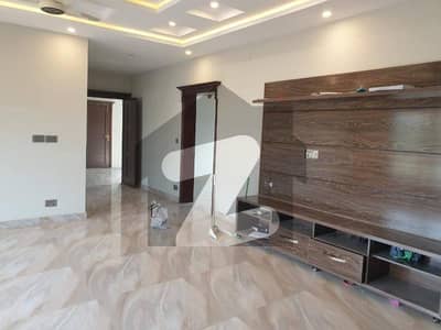 کورنگ ٹاؤن اسلام آباد میں 3 کمروں کا 14 مرلہ زیریں پورشن 75.0 ہزار میں کرایہ پر دستیاب ہے۔