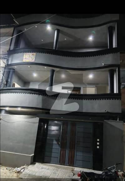 نارتھ کراچی ۔ سیکٹر 11سی نارتھ کراچی,کراچی میں 6 کمروں کا 5 مرلہ مکان 3.5 کروڑ میں برائے فروخت۔