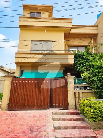 Main Boulevard 6 Marla House | Prime Location | Near Markaz | Ideal for Living & Commercial Activity