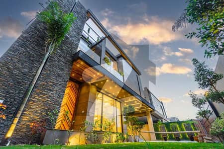 ڈی ایچ اے فیز 7 ڈیفنس (ڈی ایچ اے),لاہور میں 5 کمروں کا 1 کنال مکان 7.3 کروڑ میں برائے فروخت۔