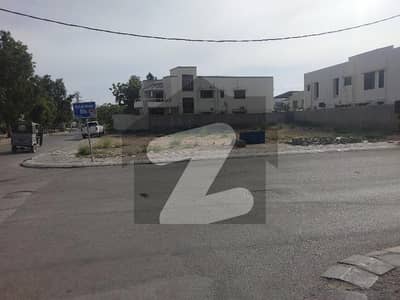 defence phase 6 Near Hafiz 1000yards plot 90100