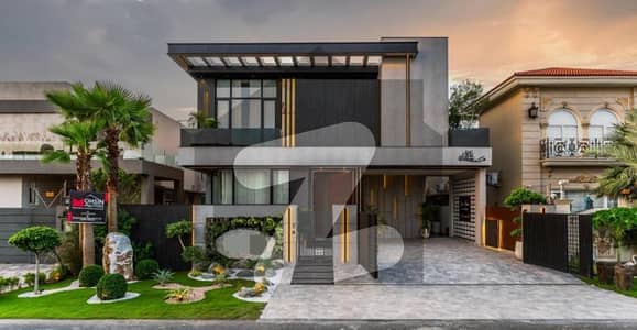 ڈی ایچ اے فیز 7 - بلاک ایس فیز 7,ڈیفنس (ڈی ایچ اے),لاہور میں 5 کمروں کا 1 کنال مکان 7.55 کروڑ میں برائے فروخت۔