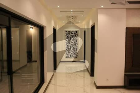 Luxury 1 Kanal Upper Portion for Rent DHA Phase 5, Lahore