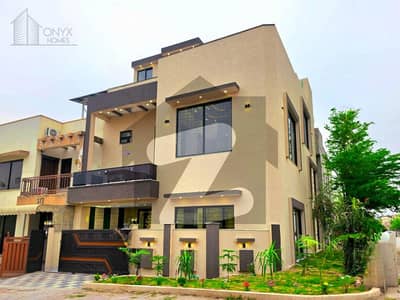 Corner 6 Marla Designer House Central Location In Bahria Phase 8