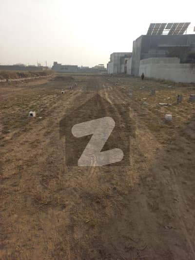 C 16 50/90 level plot for sale