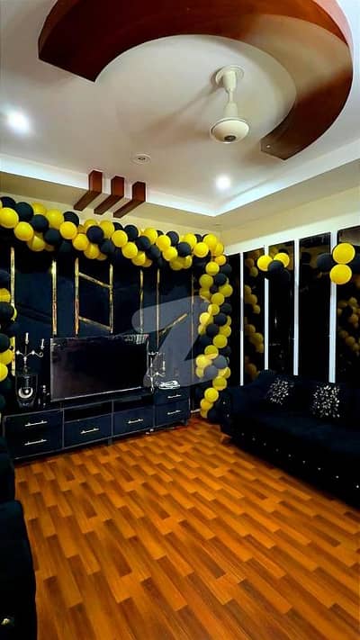 ڈی ایچ اے فیز 8 ڈی ایچ اے ڈیفینس,کراچی میں 6 کمروں کا 1 کنال مکان 20.0 کروڑ میں برائے فروخت۔