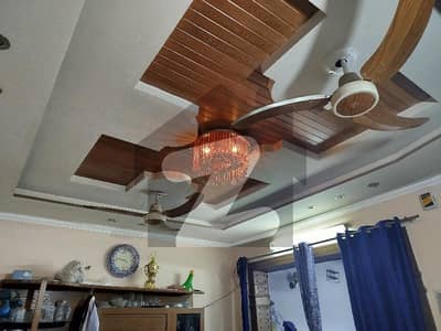 سبزہ زار سکیم ۔ بلاک پی سبزہ زار سکیم,لاہور میں 5 کمروں کا 5 مرلہ مکان 2.55 کروڑ میں برائے فروخت۔