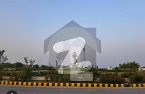 Gulberg Greens Block D Plot for Sale | Elite Location | Premium Investment Opportunity