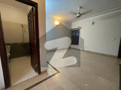 Centrally Located Prime Location Upper Portion In D-12 Is Available For Rent