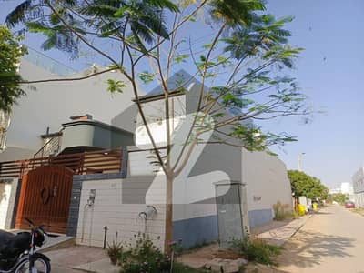160 Sq Yard West Open Corner Villa For Sell In Saima Arabian Villas
