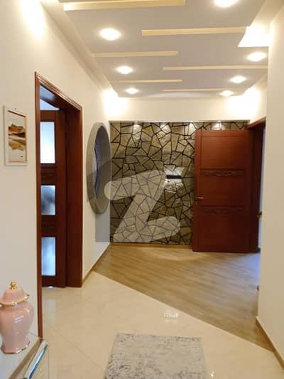 ڈی ایچ اے فیز 2 - سیکٹر ای ڈی ایچ اے ڈیفینس فیز 2,ڈی ایچ اے ڈیفینس,اسلام آباد میں 7 کمروں کا 1 کنال مکان 4.5 لاکھ میں کرایہ پر دستیاب ہے۔