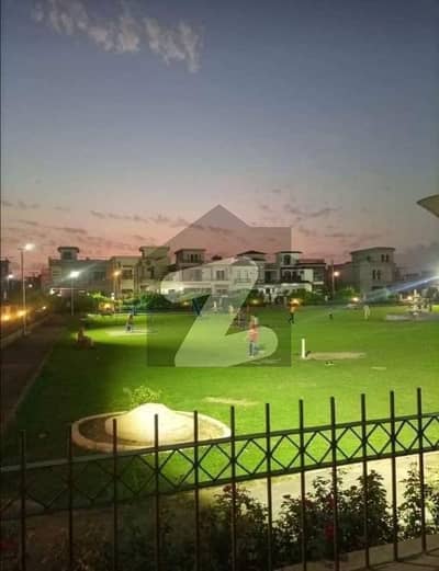 1 Kanal House With Sui Gas Available For Sale In Canal Garden Block B