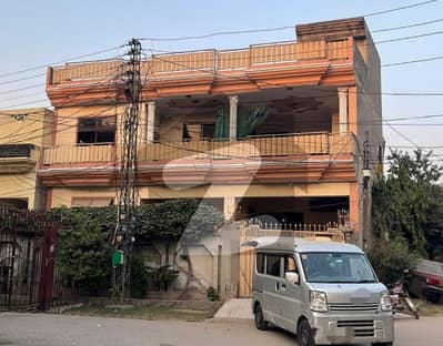 مرغزار آفیسرز کالونی لاہور میں 5 کمروں کا 10 مرلہ مکان 3.5 کروڑ میں برائے فروخت۔