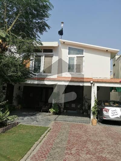 House for sale 1 kanal (old 20 marlas)