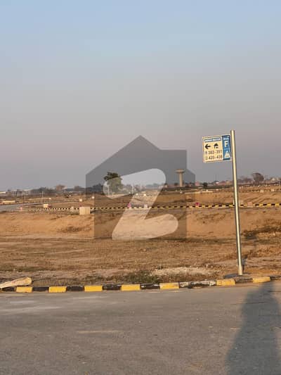 C Block 10 Marla Plot For Sale Back Of Mai Boulevard Possesion Plot Lda City Lahore