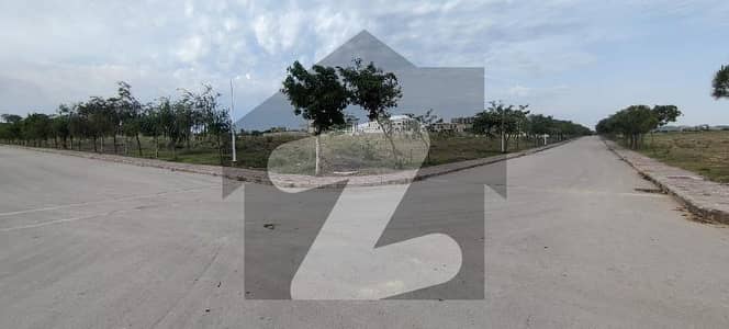Gulberg Greens Islamabad D Block 5 Kanal Farmhouse Plot | Corner | Possession | Prime Location | Near Expressway