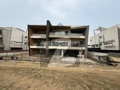 DHA RAYA 2 kanal villa ready to move