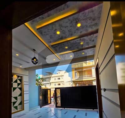 1.5 Story 8 Marla House available for sale