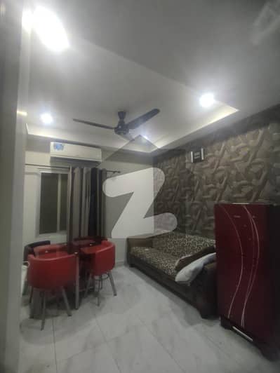 بحریہ ٹاؤن سیکٹر سی بحریہ ٹاؤن,لاہور میں 1 کمرے کا 2 مرلہ فلیٹ 50.0 ہزار میں کرایہ پر دستیاب ہے۔