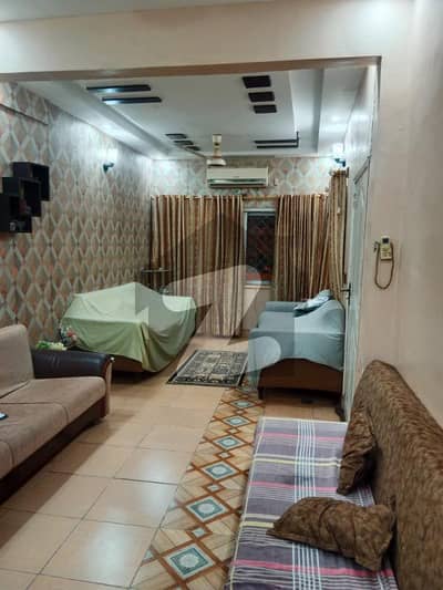 گلستانِِ جوہر ۔ بلاک 15 گلستانِ جوہر,کراچی میں 3 کمروں کا 2 مرلہ مکان 1.8 کروڑ میں برائے فروخت۔