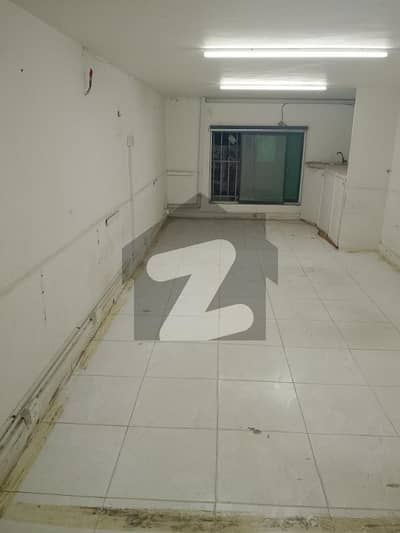Main Khyaban Jami Near Ithad Road And Qesry Sheri Backri Maznin Floor