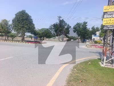 اے ڈبلیو ٹی فیز 2 ۔ بلاک ای اے ڈبلیو ٹی فیز 2,اے ڈبلیو ٹی آرمی ویلفیئر ٹرسٹ,رائیونڈ روڈ,لاہور میں 10 مرلہ رہائشی پلاٹ 1.45 کروڑ میں برائے فروخت۔