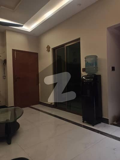 2 Bed DD Apartment Fully Renovated