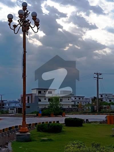 10 Marla Plot For Sale Reasonable Price Good Location Level Plot