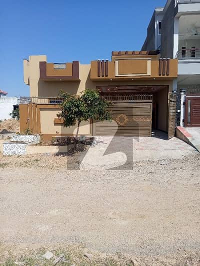 گلشنِِ صحت 1 ای ۔ 18,اسلام آباد میں 2 کمروں کا 7 مرلہ مکان 1.65 کروڑ میں برائے فروخت۔