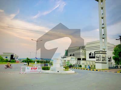 ایم پی سی ایچ ایس - بلاک ای ایم پی سی ایچ ایس ۔ ملٹی گارڈنز,بی ۔ 17,اسلام آباد میں 8 مرلہ رہائشی پلاٹ 1.28 کروڑ میں برائے فروخت۔