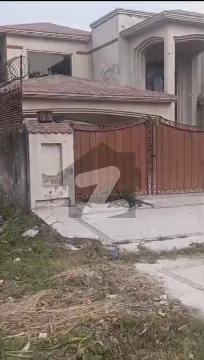 2 KANAL investment price PRIME LOCATION HOUSE FOR SALE ON 80 FT ROAD IN iZMIR TOWN LAHORE BLOCK J