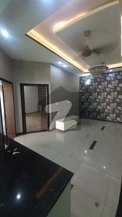 بحریہ انکلیو - سیکٹر اے بحریہ انکلیو,بحریہ ٹاؤن,اسلام آباد میں 3 کمروں کا 10 مرلہ بالائی پورشن 75.0 ہزار میں کرایہ پر دستیاب ہے۔