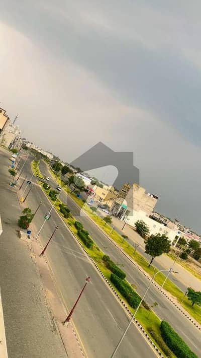 لیک سٹی ۔ سیکٹر ایم ۔ 5 لیک سٹی,رائیونڈ روڈ,لاہور میں 5 مرلہ رہائشی پلاٹ 2.25 کروڑ میں برائے فروخت۔