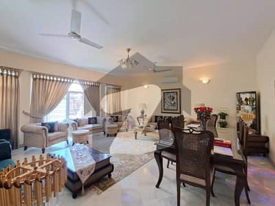 F11 Mind Blowing What A Outstanding Upper Portion For Rent