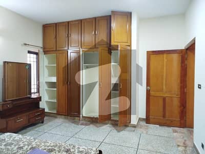 F11 Mind Blowing What A Outstanding Upper Portion For Rent