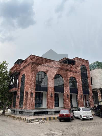 ایف ۔ 6/1 ایف ۔ 6,اسلام آباد میں 6 مرلہ Studio عمارت 42.0 کروڑ میں برائے فروخت۔