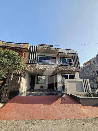 30x60 Brand New Luxury Beautiful House Available For Sale in G-13 Islamabad