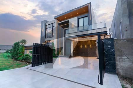 ONE KANAL BUNGLOW NEAR DEFENCE RAYA WITH BASEMENT AT VERY HOT LOCATION NEAR PARK AND MOSQUE