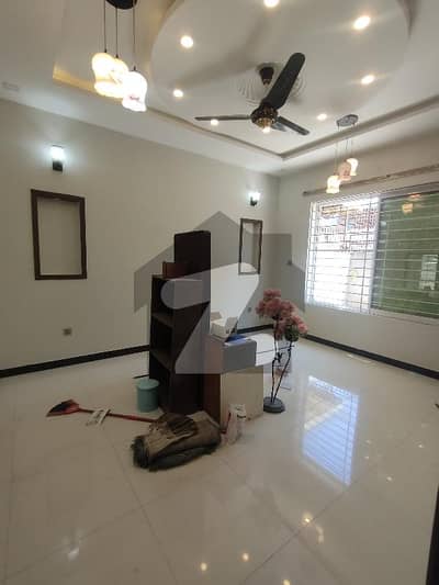 F11 Such Amazing Location What A Outstanding Ground Portion For Rent