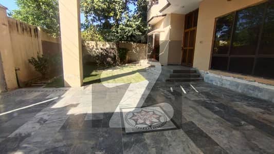 SD House Available For Rent