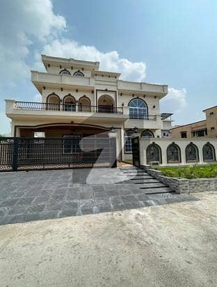 50*90 1 Kanal Brand New Luxury House For Sale In G-13 Islamabad