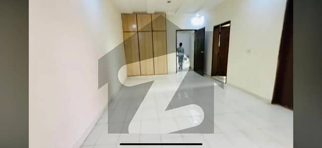 12 MARLA FULL HOUSE FOR RENT IN VALENCIA TOWN LAOHORE