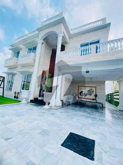 1 KANAL MODERN HOUSE FOR RENT IN DHA PHASE 7