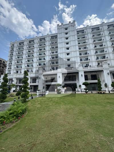 Luxurious Fully Furnished Studio Apartment at The Spring Apartment Homes