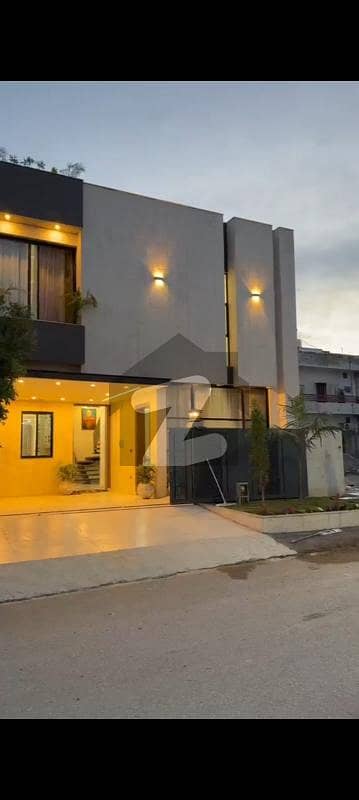 Serene Single unit 8 Marla house in C-1/B-17